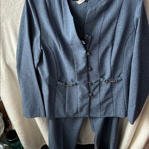 Women Blue pin stripe chads place Blazer Suit made in USA